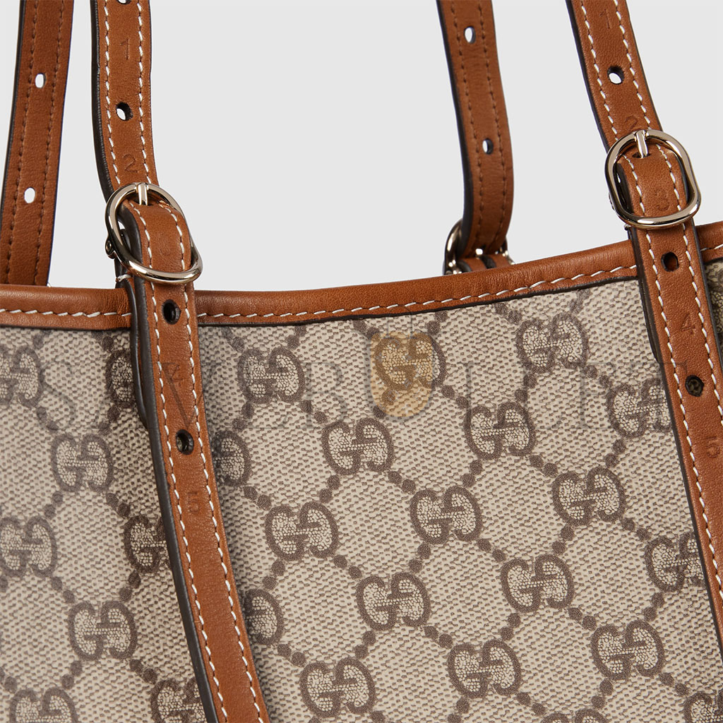 GUCCI GG EMBLEM MEDIUM TOTE BAG ‎815214 (30*18*11cm)